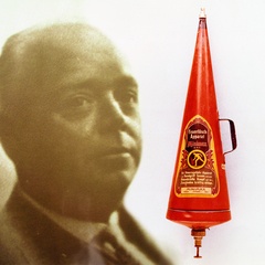 Company founder Wilhelm Graaff has launched the fire extinguisher