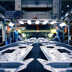 Hydraulic presses